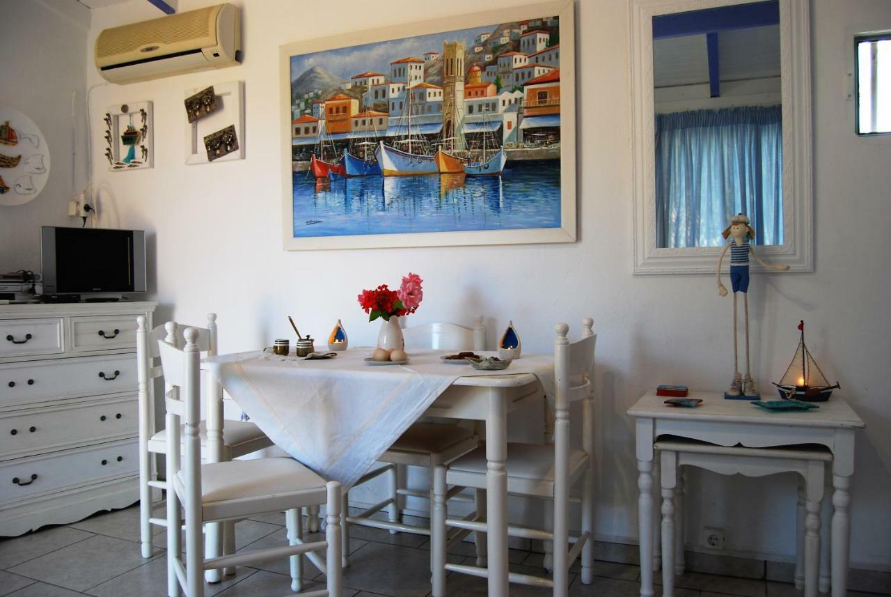Killini Cottage Studio The Small Cyclades Kastro-Kyllini Buitenkant foto